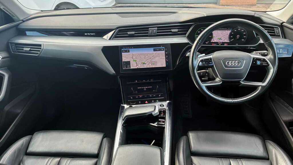Audi E-tron 230Kw 50 Quattro 71Kwh Sport 2022 Black #3