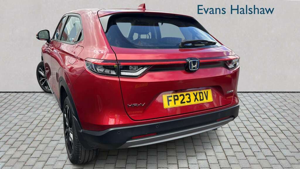 Honda Hr-V 1.5 Ehev Elegance Cvt 2023 Red #2
