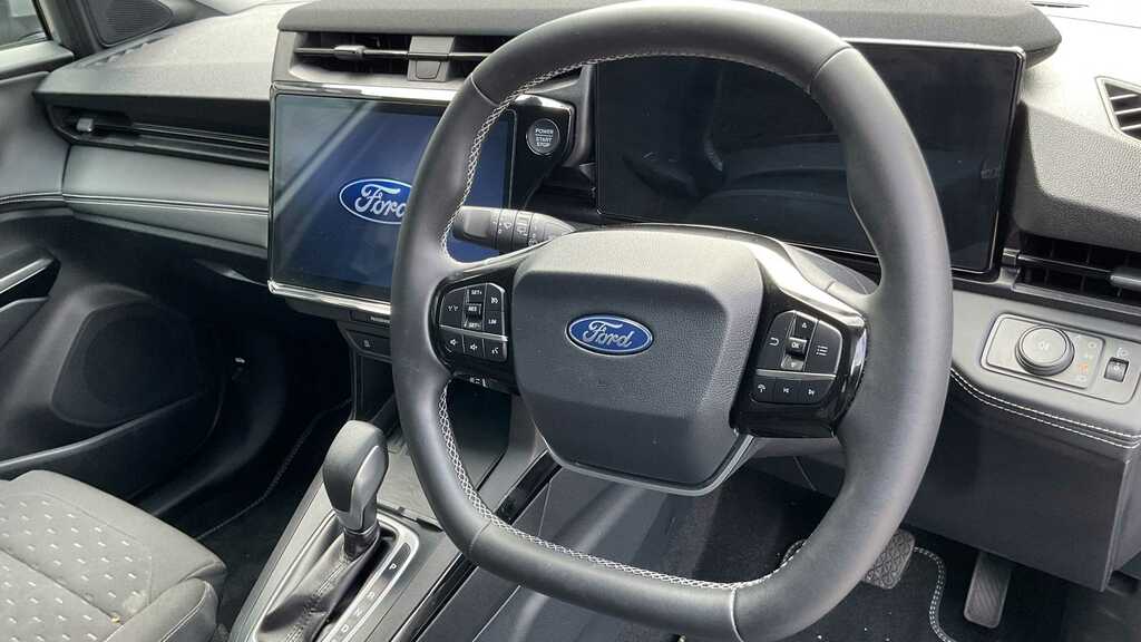 Ford Puma Standard Range 43Kwh Premium Suv Black #6