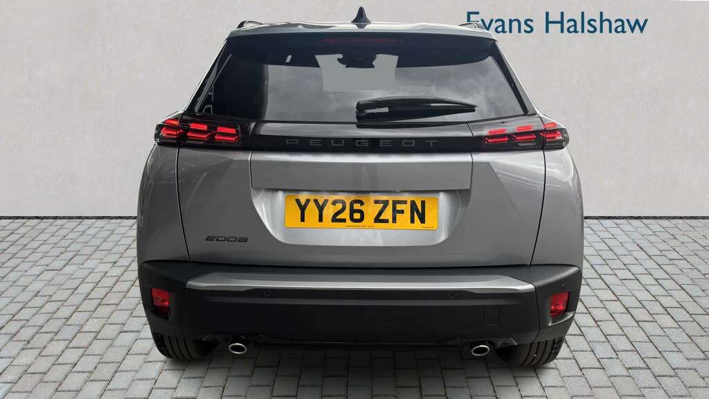 Peugeot 2008 1.2 Allure #3