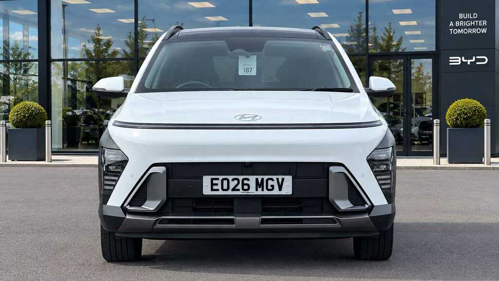 Hyundai Kona 1.6 Hybrid 138 Ultimate Dct 2026 White #4