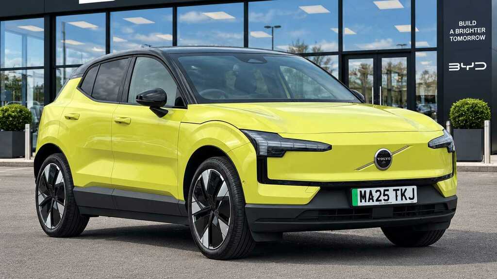 Volvo EX30 200Kw Sm Extended Range Ultra 69Kwh 2025 Yellow