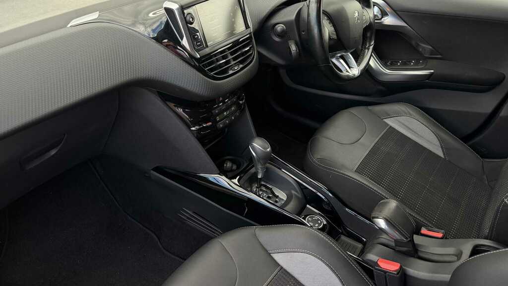Peugeot 2008 Allure Grey #14