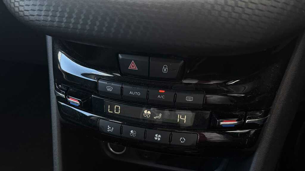 Peugeot 2008 Allure Grey #17