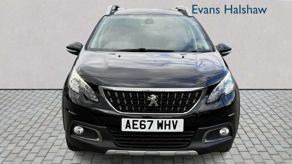 Peugeot 2008 1.2 Puretech 110 Allure Eat6 2017 Black #4