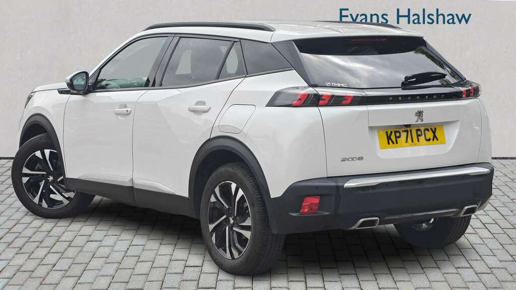 Peugeot 2008 1.2 Puretech 130 Allure Premium Eat8 2021 White #2
