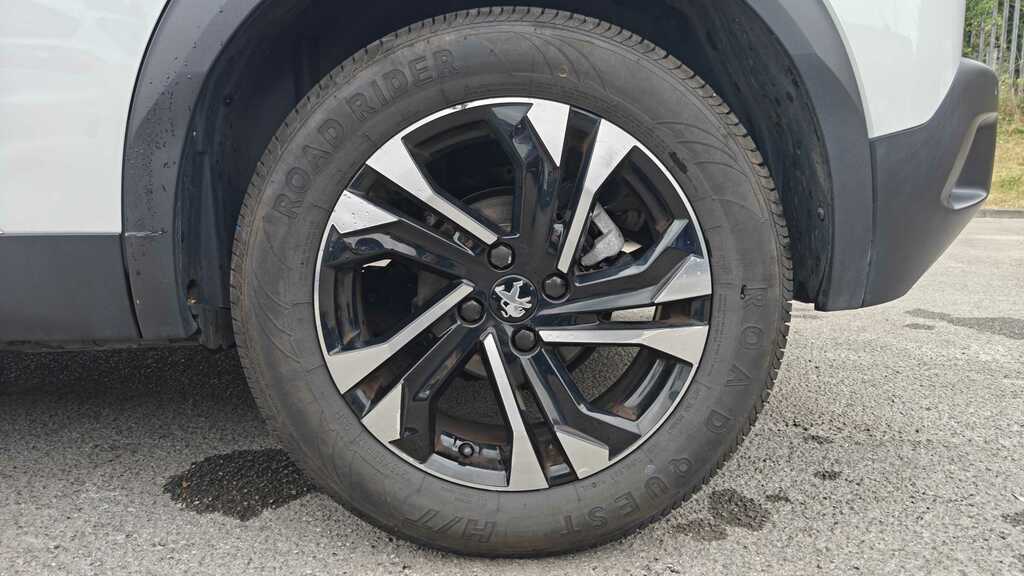 Peugeot 2008 Puretech Ss Gt Line Red #7