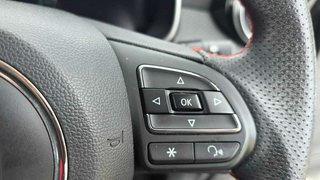 MG ZS 130Kw Trophy Ev 51Kwh Red #16