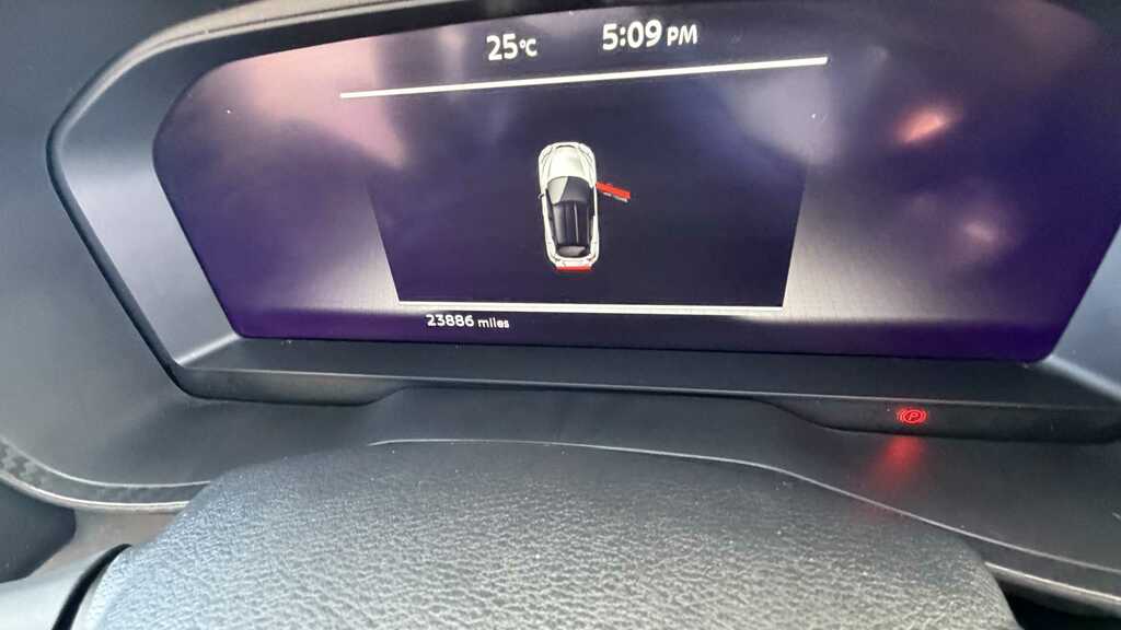 Nissan Juke 1.6 Hybrid Tekna Blue #11