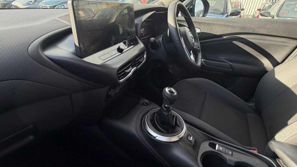 Nissan Juke 1.6 Hybrid Tekna Blue #9