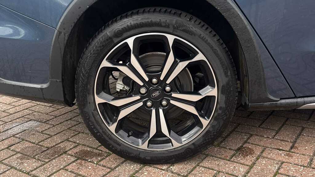 Ford Focus 1.0 Ecoboost Hybrid Mhev 155 St-line Vign Black #9