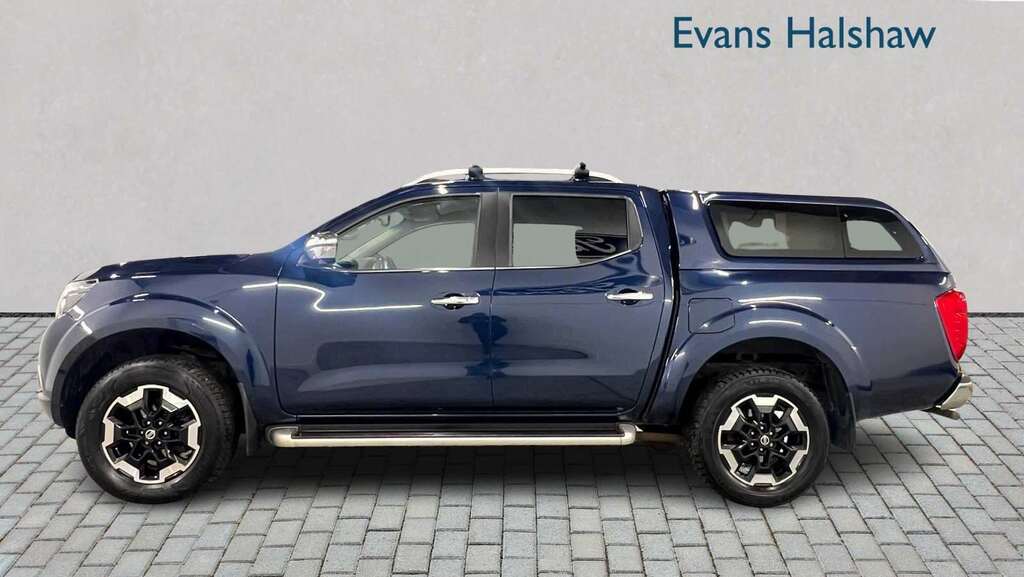 Nissan Navara Double Cab Pick Up Tekna 2.3Dci 190 Tt 4Wd 2021 Blue #5