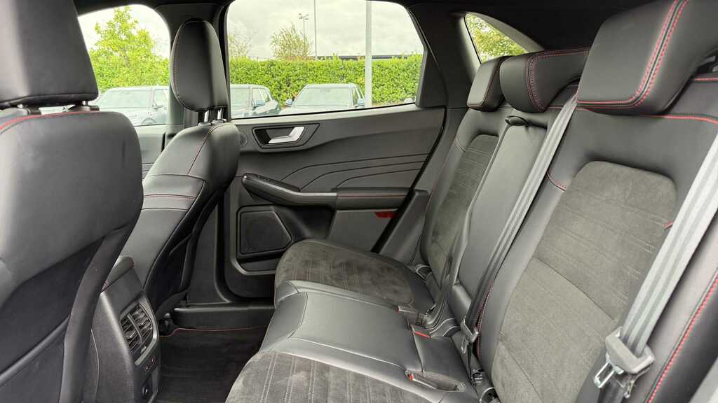 Ford Kuga 2.5 Fhev Black Package Edition Cvt Black #9