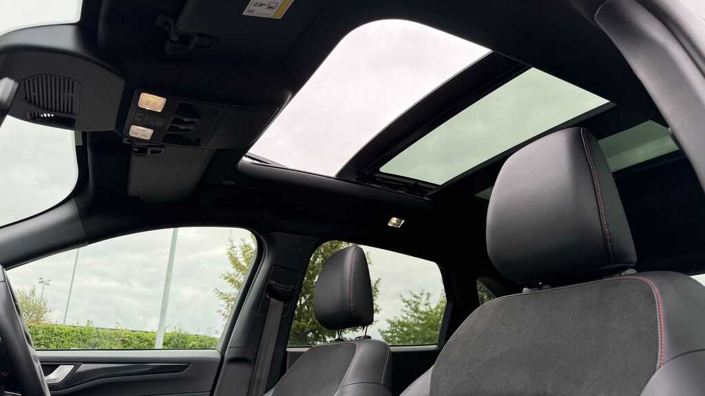 Ford Kuga 2.5 Fhev Black Package Edition Cvt Black #22