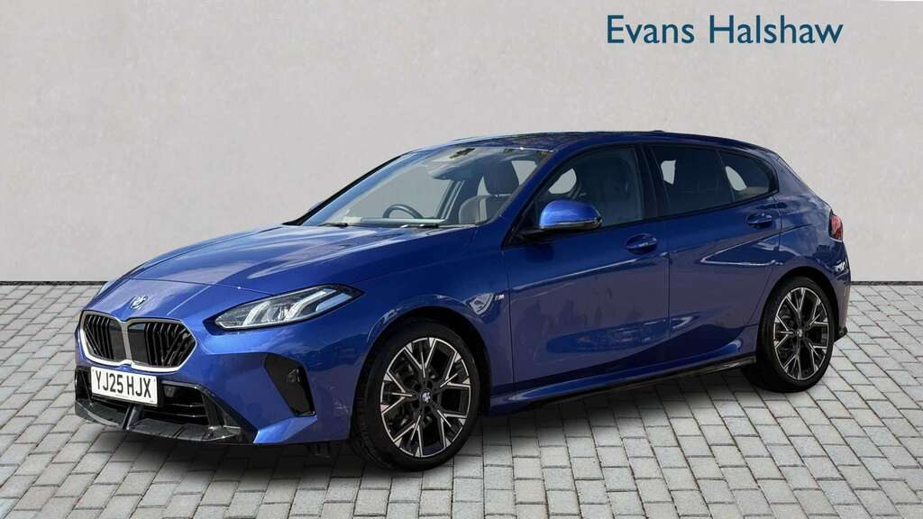 BMW 1 Series 120 M Sport Step 2025 Blue #4