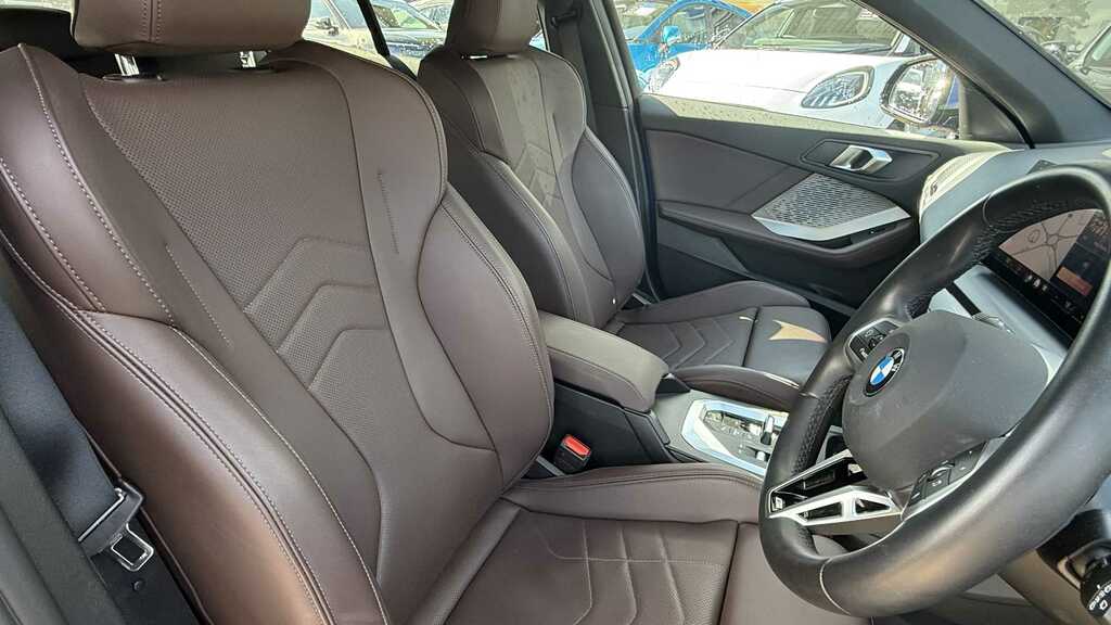 BMW 1 Series 120 M Sport Purple #10