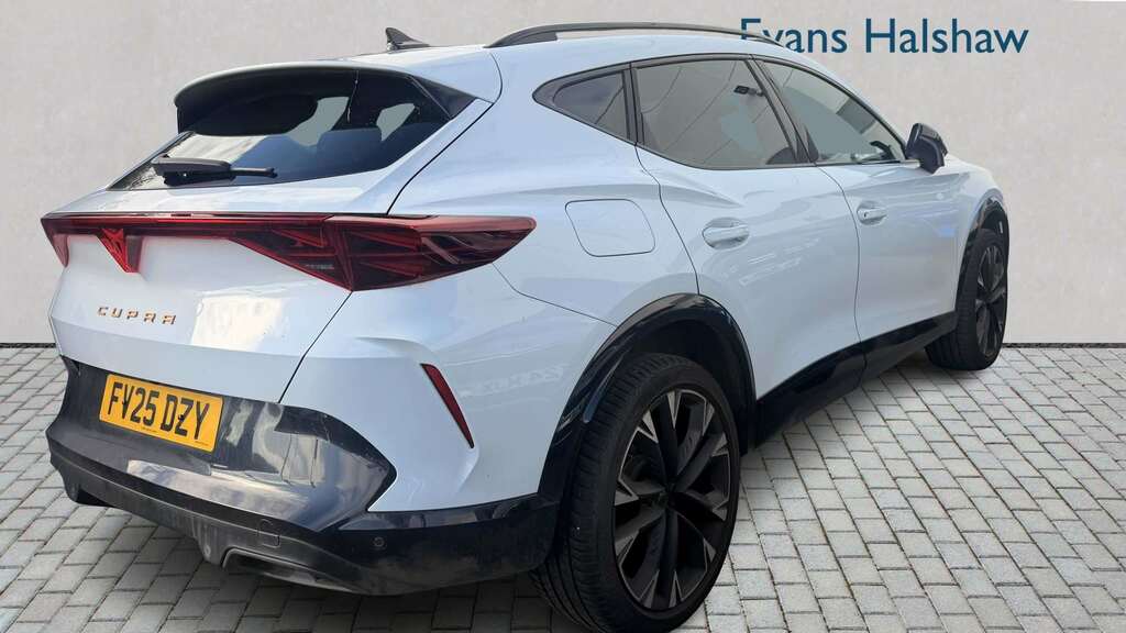 Cupra Formentor 1.5 Tsi 150 V3 2025 White #6