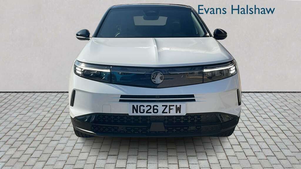 Vauxhall Grandland 1.2 Hybrid 145 Ultimate E-dct6 Fixed Roof 20 White #3