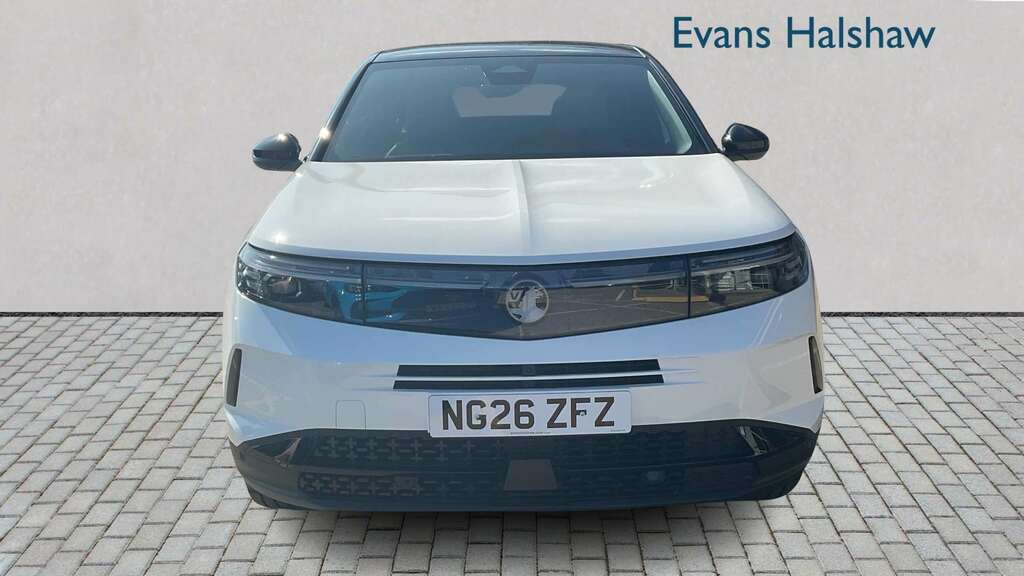 Vauxhall Grandland 1.2 Hybrid 145 Ultimate E-dct6 Fixed Roof 20 White #4