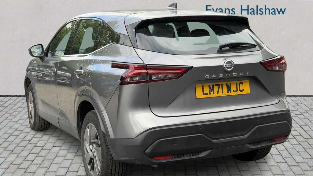 Nissan Qashqai 1.3 Dig-t Mh 158 Acenta Premium Xtronic 2021 Grey #2