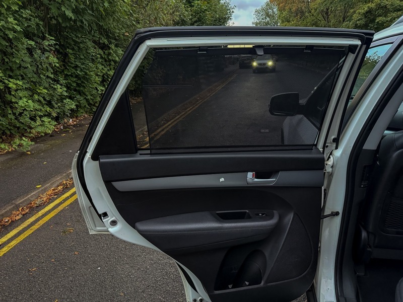 Kia Sorento  Brown #30
