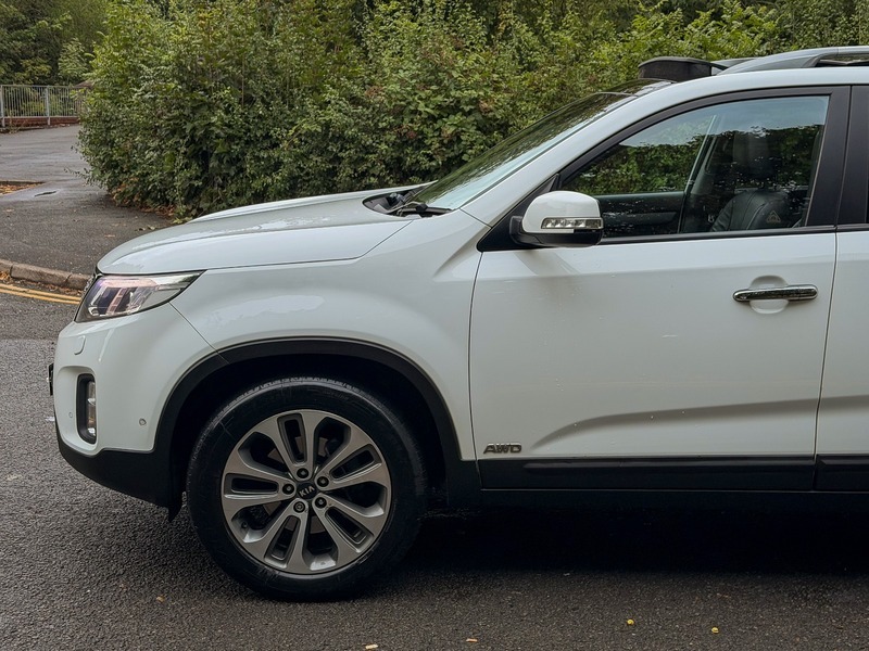 Kia Sorento  Brown #7