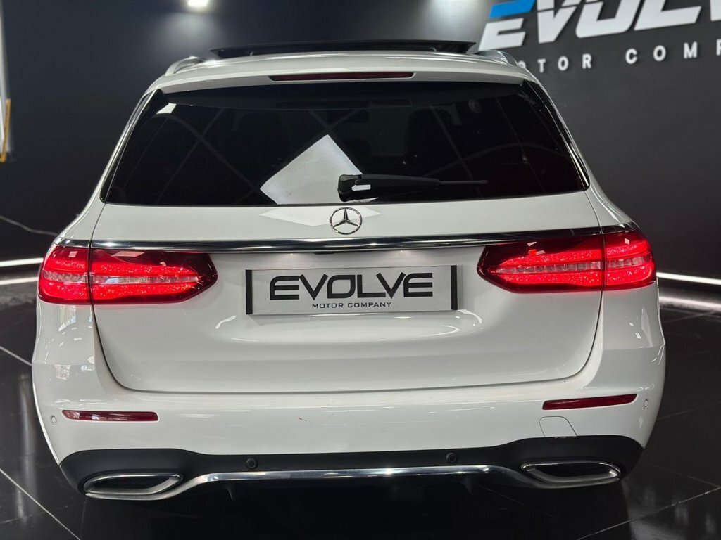 Mercedes-Benz E Class 2L Amg Line KM67LWN White #5