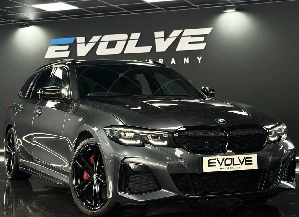 BMW 3 Series Estate YB21PHV Grey