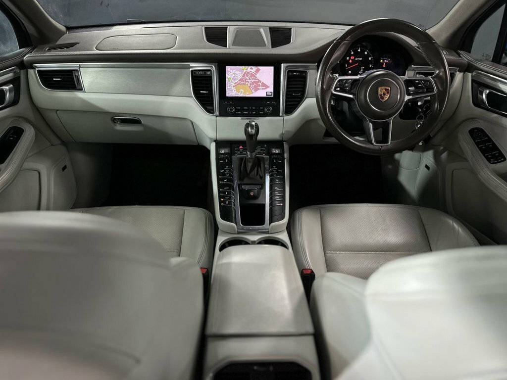 Porsche Macan 3L Gts Blue #3