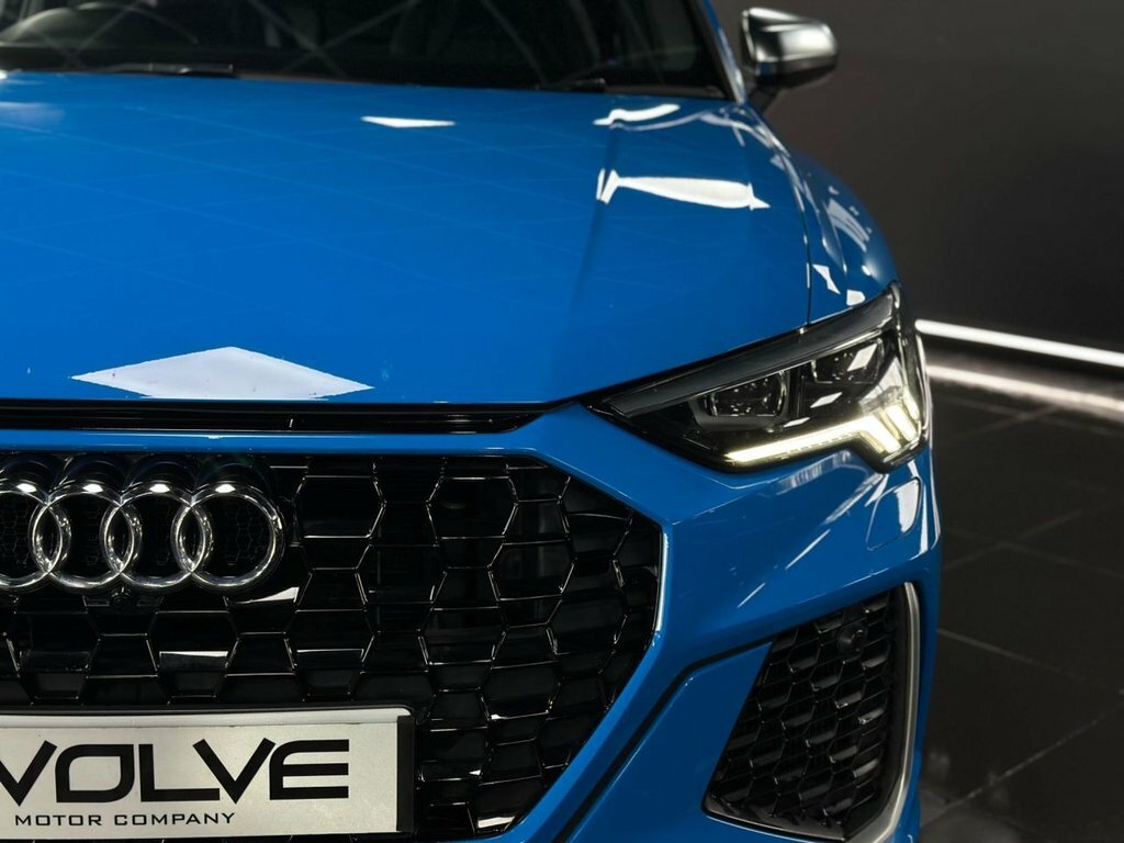 Audi RS Q3 Estate Black #8