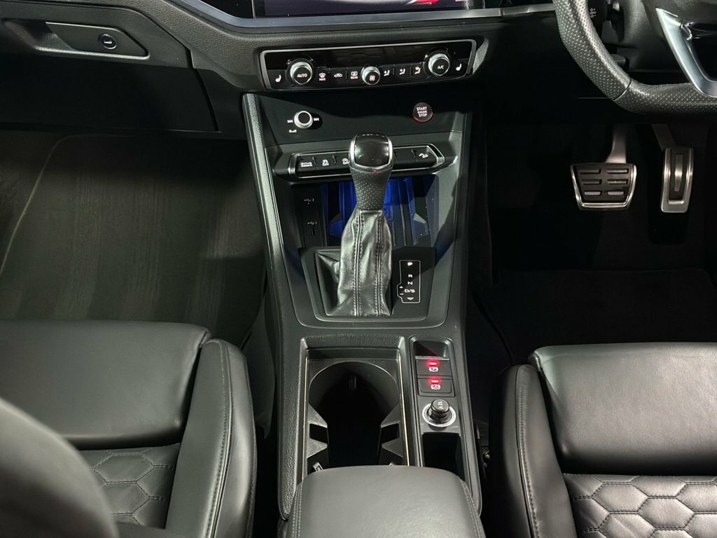 Audi RS Q3 Estate Black #23