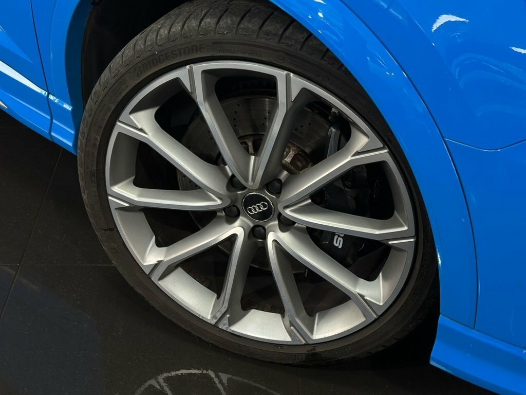 Audi RS Q3 Estate Black #15