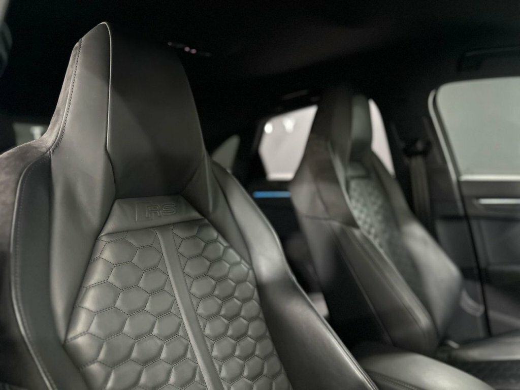 Audi RS Q3 Estate Black #28