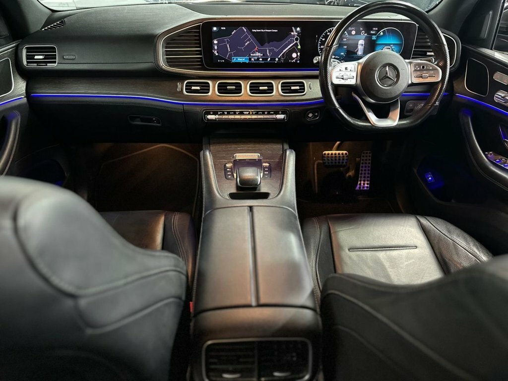 Mercedes-Benz GLE Class 2L Amg Line Black #3
