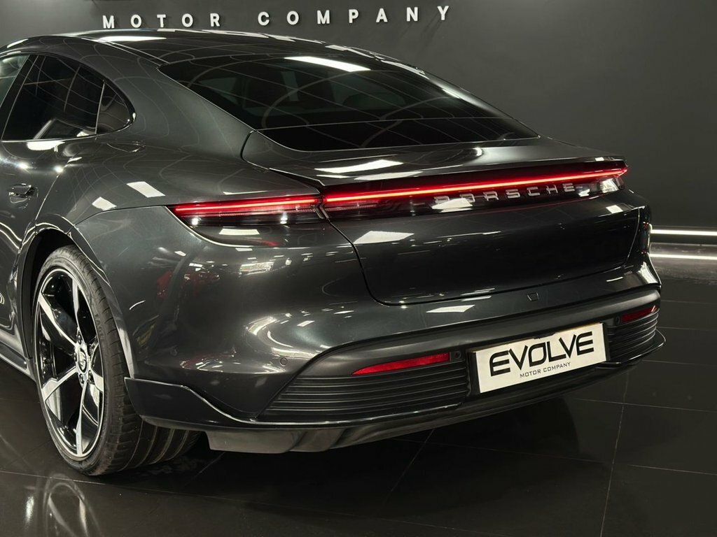 Porsche Taycan 4S Grey #29