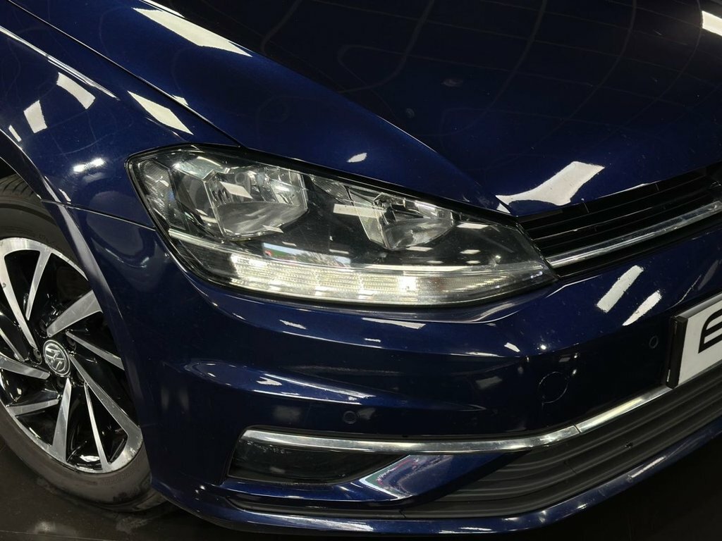 Volkswagen Golf Match Black #15