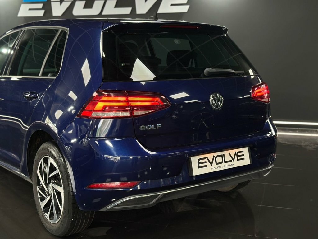 Volkswagen Golf Match Black #27