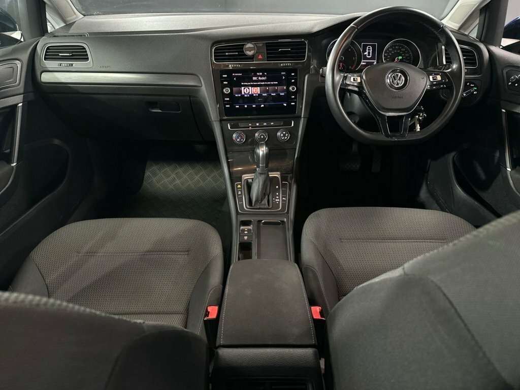 Volkswagen Golf 1.6L Match Blue #3