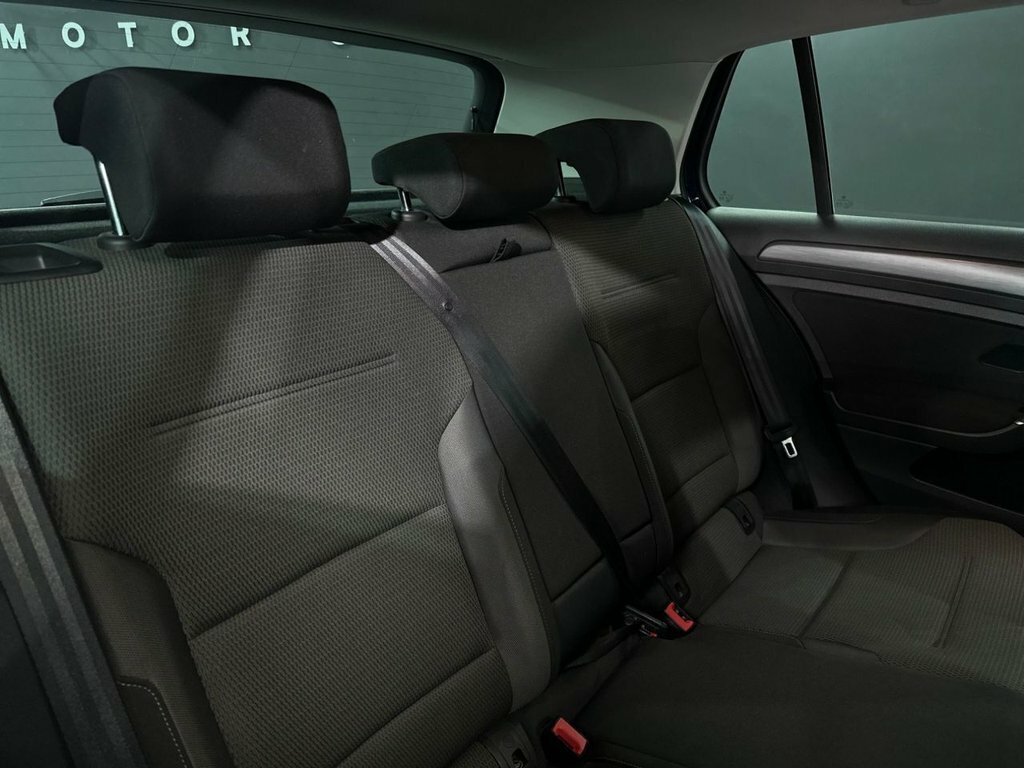 Volkswagen Golf Match Black #26
