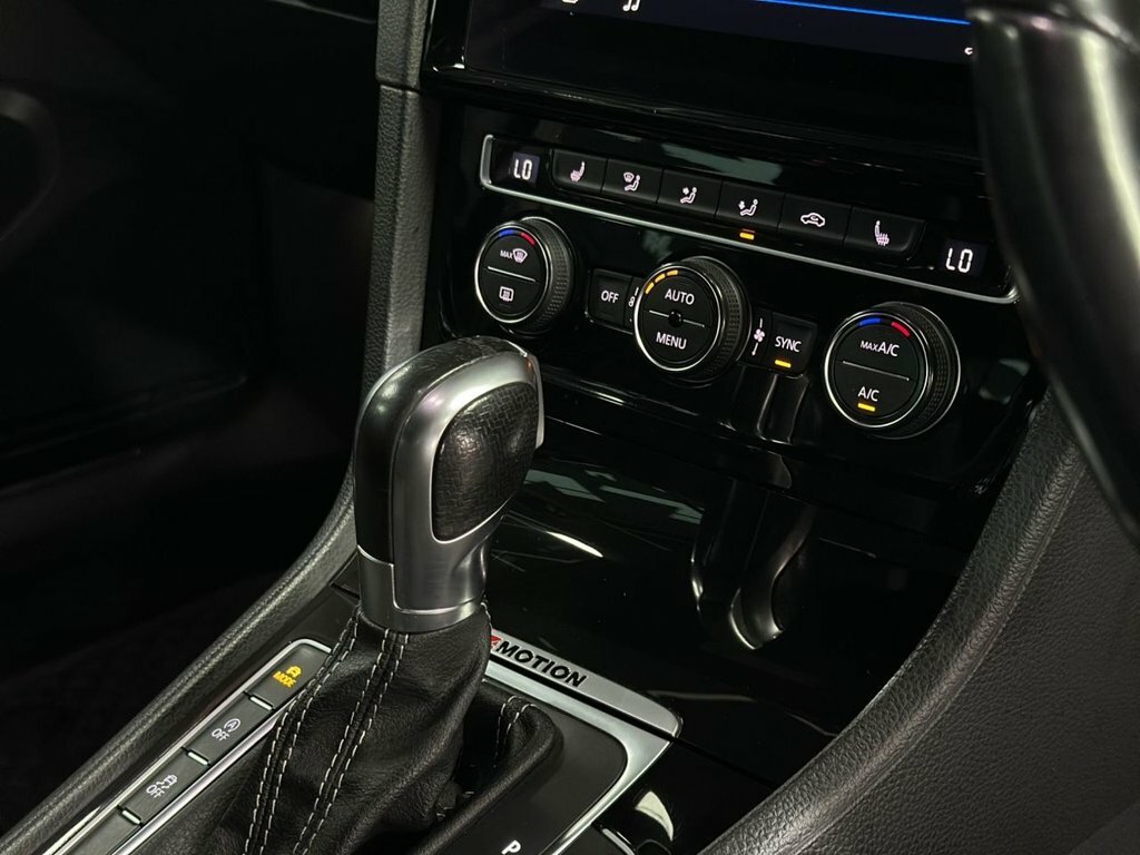Volkswagen Golf Se Silver #22