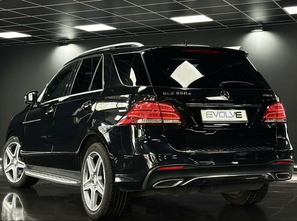 Mercedes-Benz GLE Class 3L Designo Line Black #2