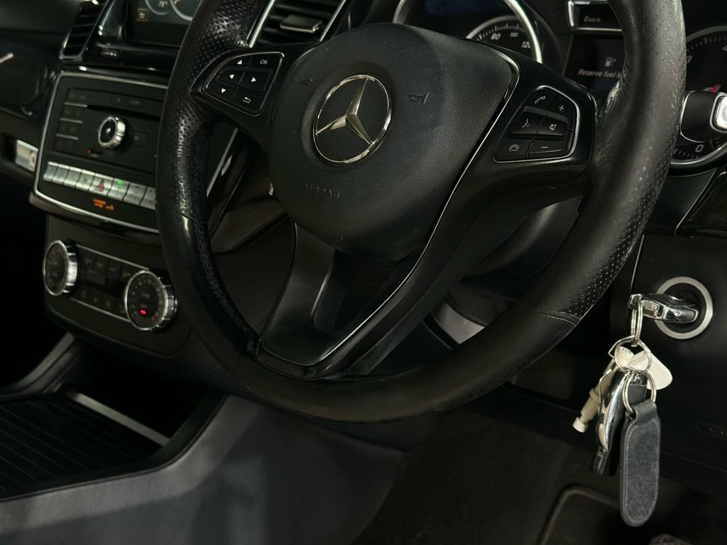 Mercedes-Benz GLE Class #21