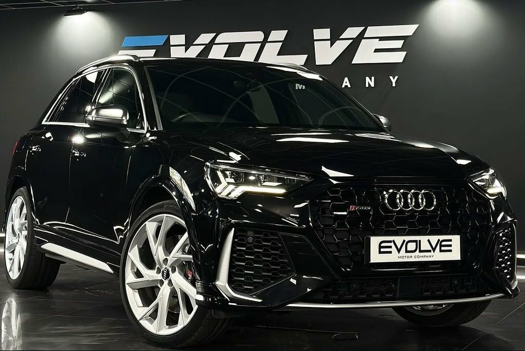 Audi RS Q3 Suv Black
