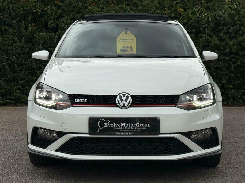Volkswagen Polo 1.8 Tsi Bluemotion Tech NK17XHX White #2