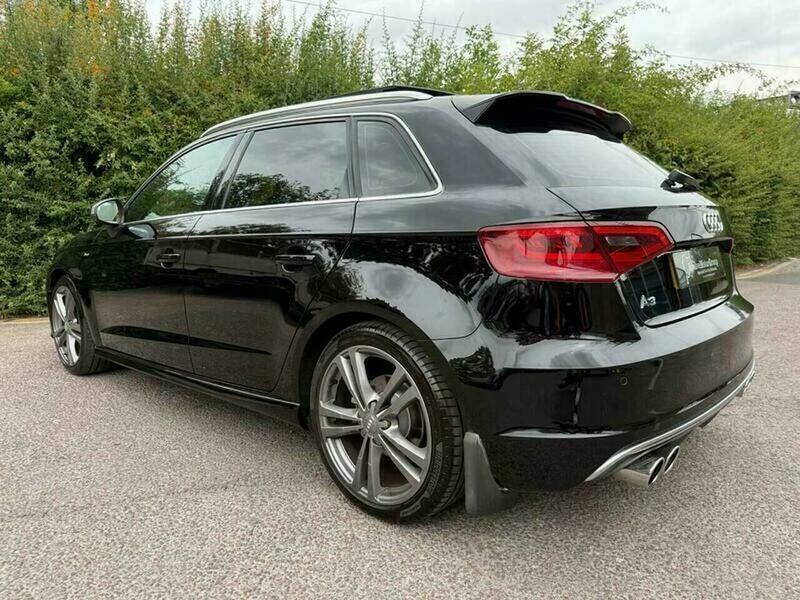 Audi A3 2.0 Tdi S Line Black #4
