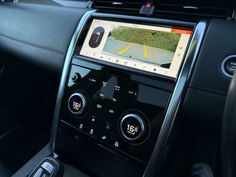 Land Rover Discovery Sport Discovery Sport Se D Grey #25