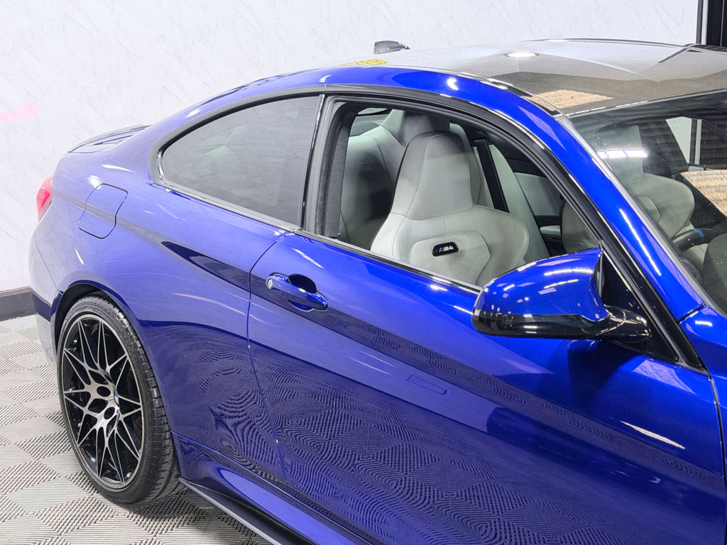 BMW M4 M4 Dct Competitionultimate Pack Blue #7