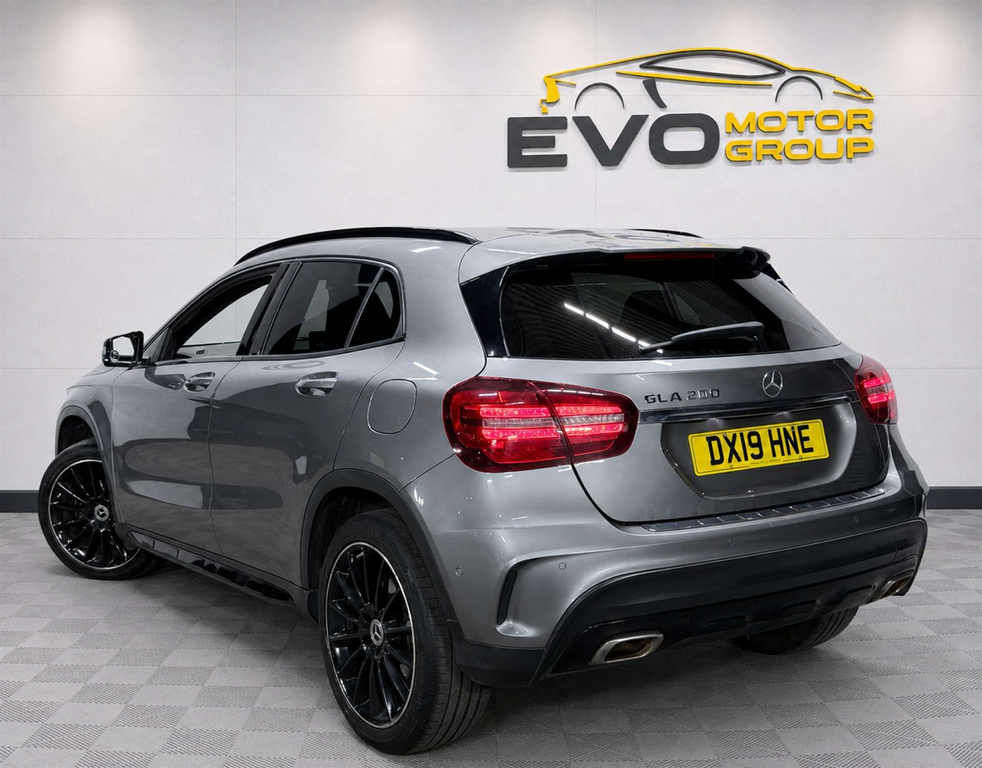 Mercedes-Benz GLA Class Amg Line Edition DX19HNE #2