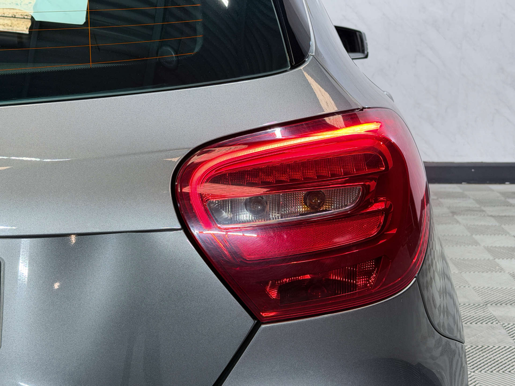 Mercedes-Benz A Class White #70