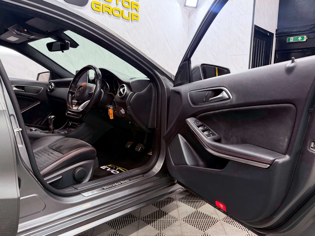 Mercedes-Benz A Class White #26